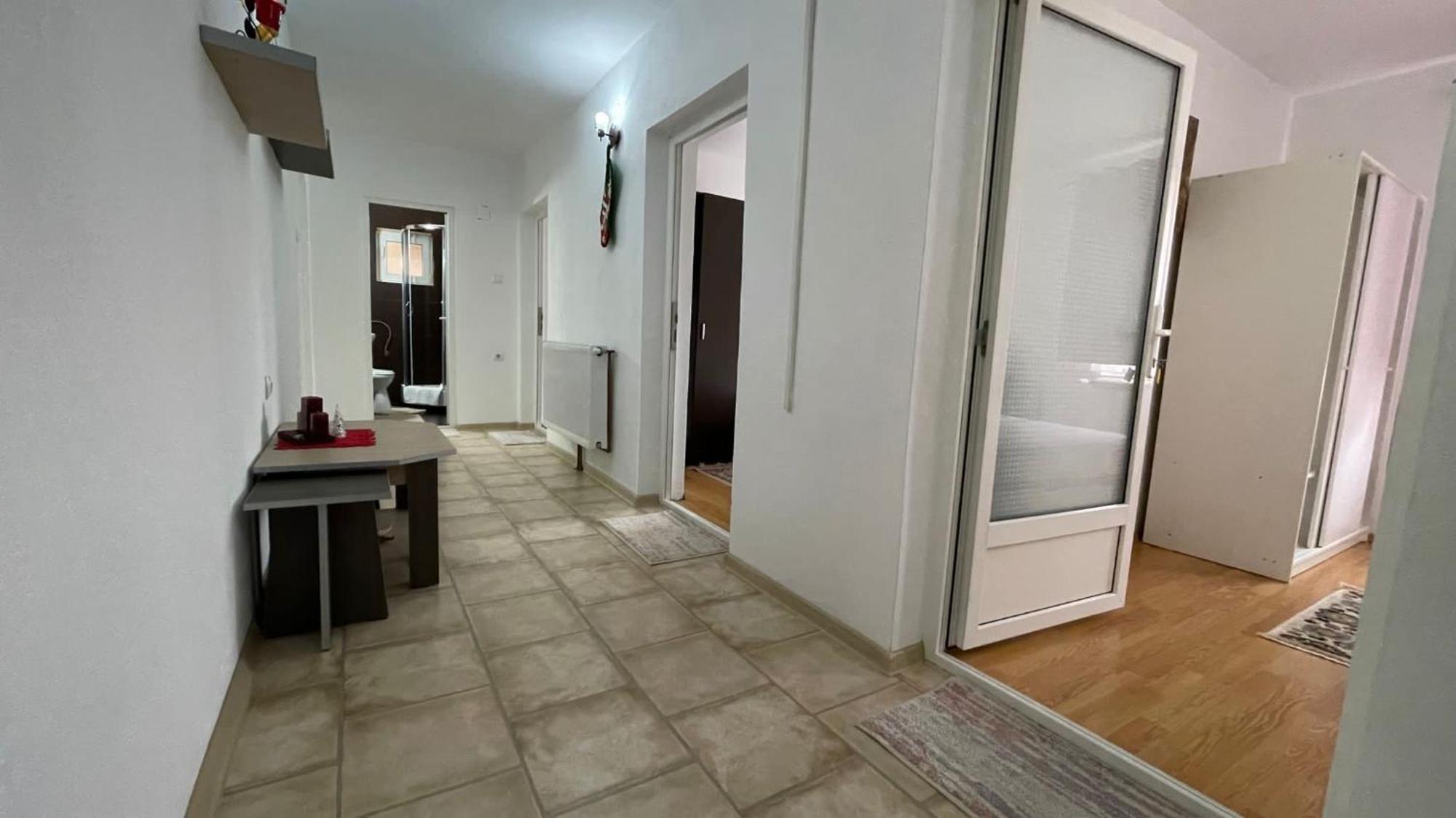 Casa Nicoladis Apartman Zărneşti Kültér fotó
